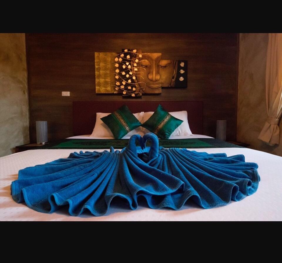 Royal Chang Of Siam Boutique Resort Rawai Extérieur photo